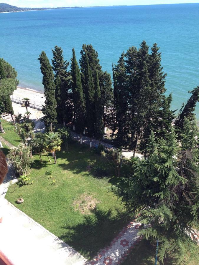 Pansionat Strana Dushi Soechoemi Buitenkant foto